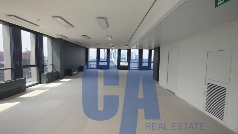 Immagine 11 di Ufficio in affitto  in VIA KULISCIOFF ANNA a Milano