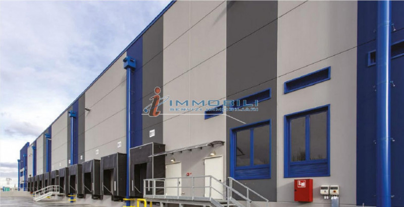 Immagine 6 di Capannone industriale in affitto  in VIA PINDEMONTE a Piacenza