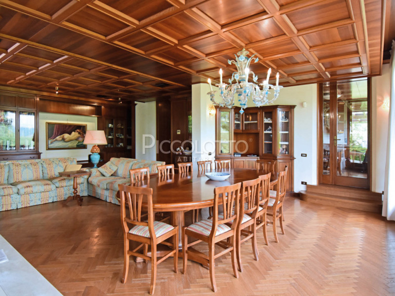 Immagine 20 di Villa in vendita  in via Mangesa a Conegliano