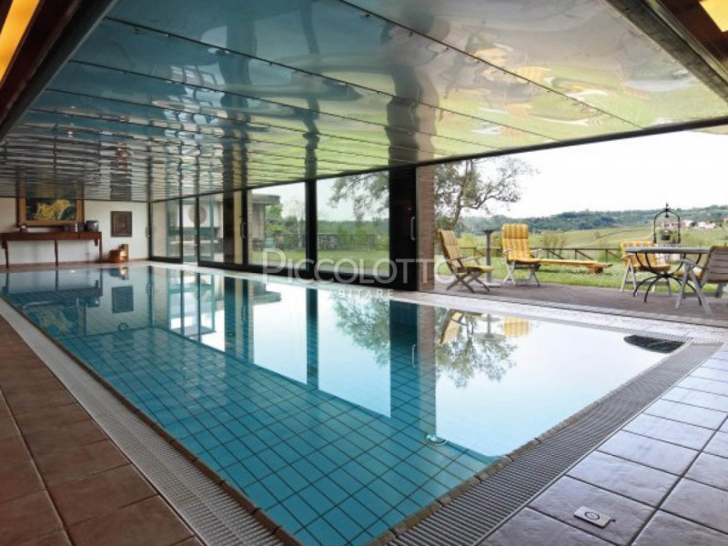 Immagine 29 di Villa in vendita  in via Mangesa a Conegliano