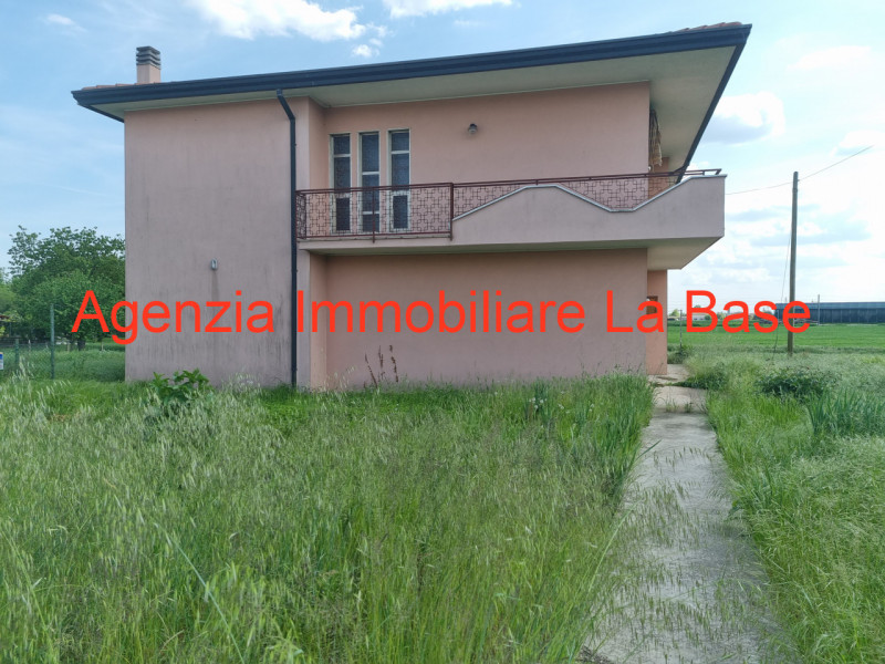 Immagine 6 di Casa indipendente in vendita  in Strada Statale 10 a Monselice