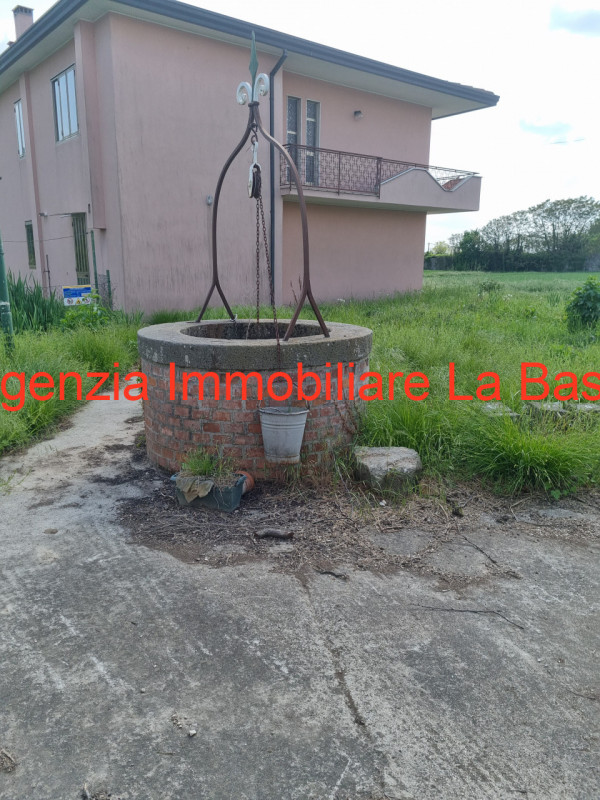 Immagine 12 di Casa indipendente in vendita  in Strada Statale 10 a Monselice