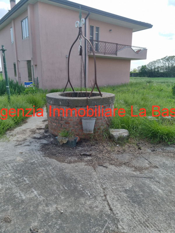 Immagine 13 di Casa indipendente in vendita  in Strada Statale 10 a Monselice