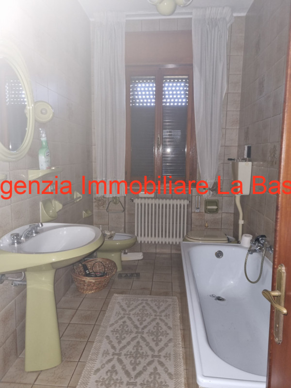 Immagine 23 di Casa indipendente in vendita  in Strada Statale 10 a Monselice