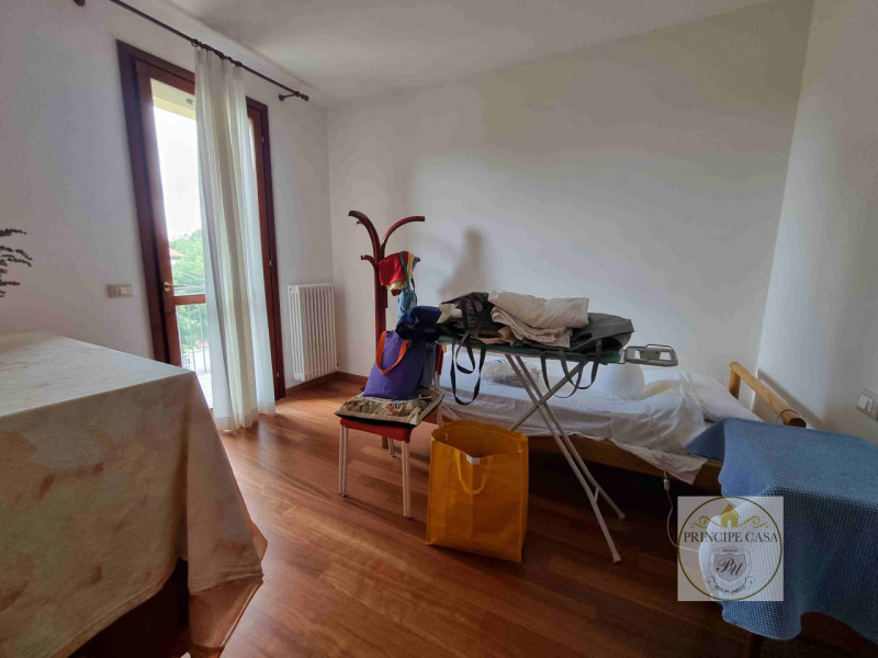 Immagine 8 di Villetta a schiera in vendita  in via castello a Baone