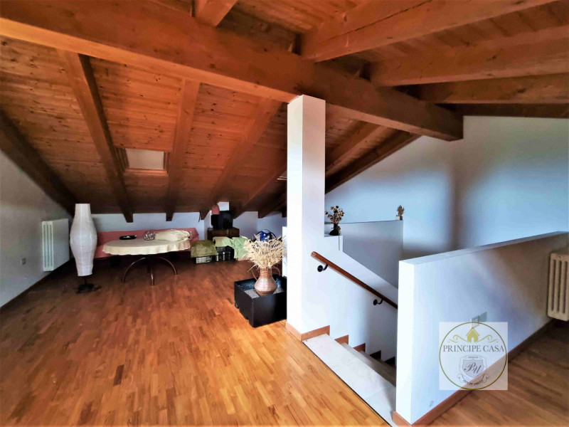 Immagine 14 di Villetta a schiera in vendita  in via castello a Baone