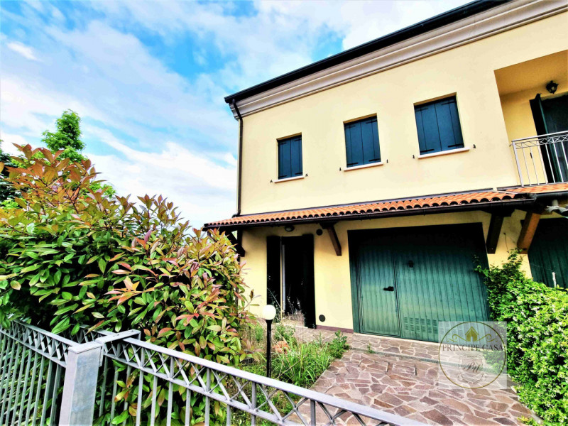 Immagine 18 di Villetta a schiera in vendita  in via castello a Baone