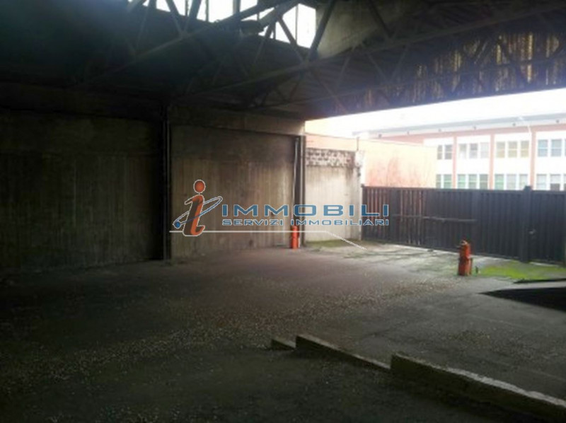 Immagine 21 di Capannone industriale in vendita  in VIA MECENATE a Milano