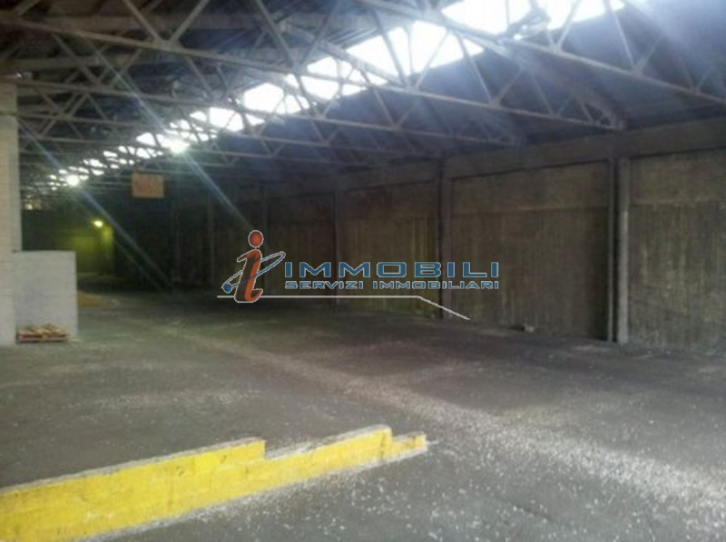 Immagine 23 di Capannone industriale in vendita  in VIA MECENATE a Milano