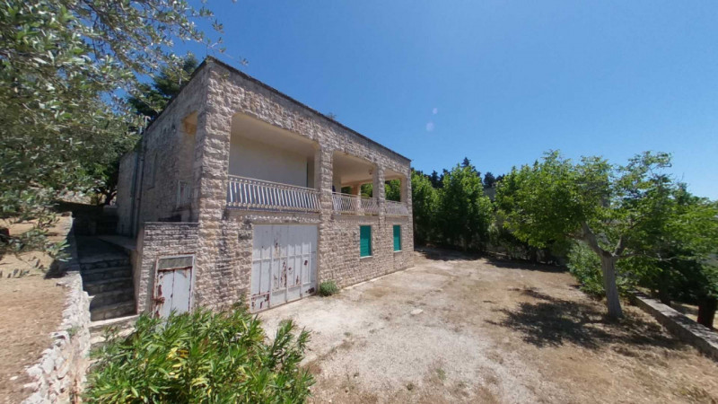 Immagine 41 di Villa in vendita  in Ardig a Fasano