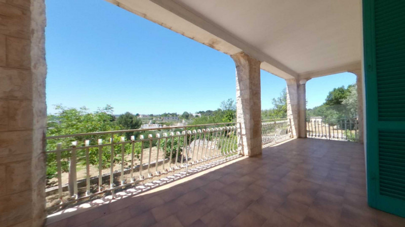 Immagine 46 di Villa in vendita  in Ardig a Fasano