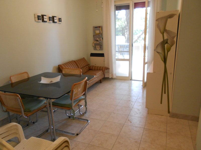 Immagine 2 di Appartamento in vendita  in VIALA CARDUCCI  35 a Comacchio