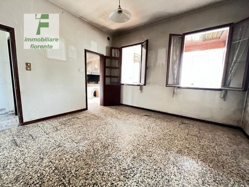 Immagine 3 di Casa indipendente in vendita  in S.S.del SANTO a Cadoneghe