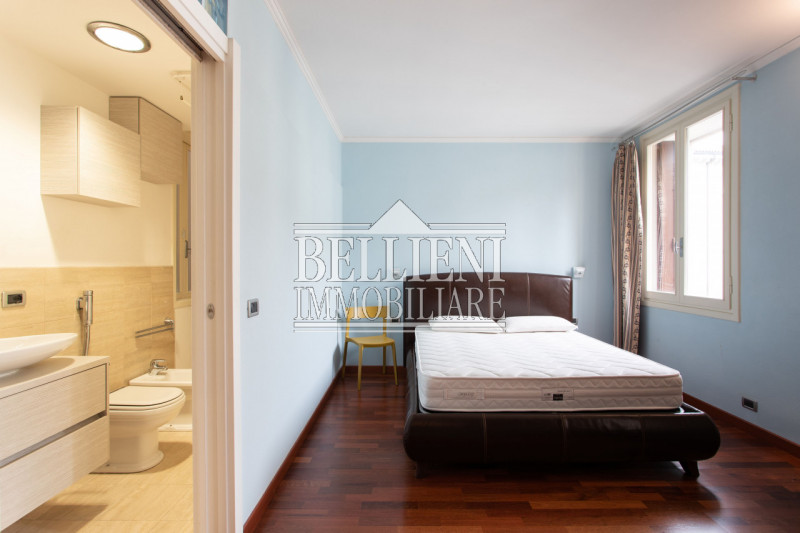 Immagine 4 di Appartamento in vendita  in viale margherita a Vicenza