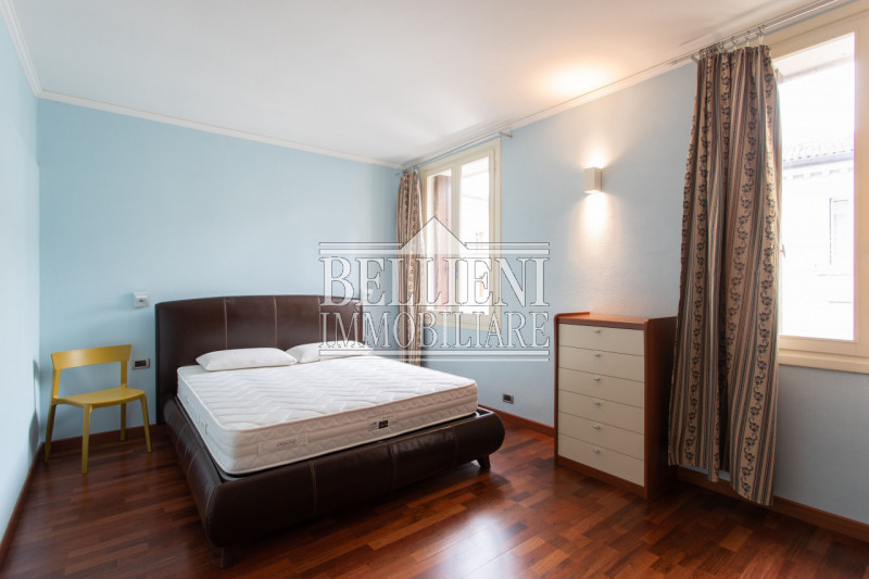 Immagine 5 di Appartamento in vendita  in viale margherita a Vicenza