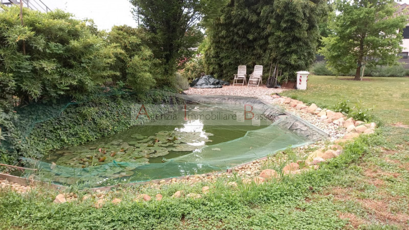 Immagine 13 di Villa in vendita  in VIA UMBERTO I a Costa Di Rovigo