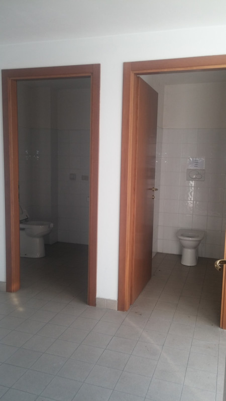 Immagine 12 di Magazzino in vendita  in STRADA DEI BOSCHI a Villasanta