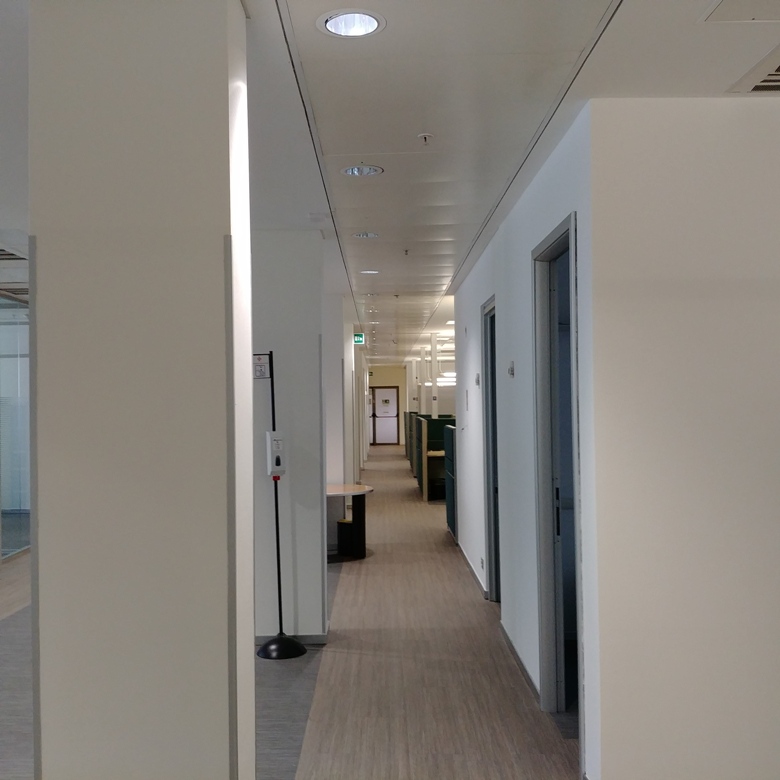 Immagine 16 di Ufficio in affitto  in VIA CAMPANIA a Monza