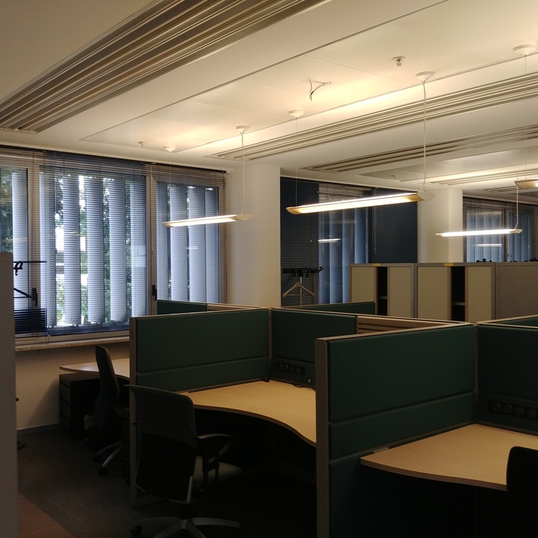 Immagine 23 di Ufficio in affitto  in VIA CAMPANIA a Monza