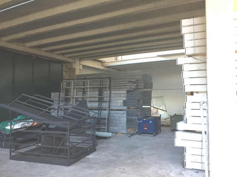 Immagine 12 di Capannone industriale in vendita  in VIA COMO a Gessate