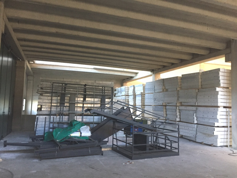 Immagine 16 di Capannone industriale in vendita  in VIA COMO a Gessate