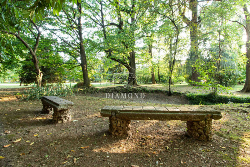 Immagine 31 di Appartamento in affitto  in Via Feltrina Centro a Montebelluna