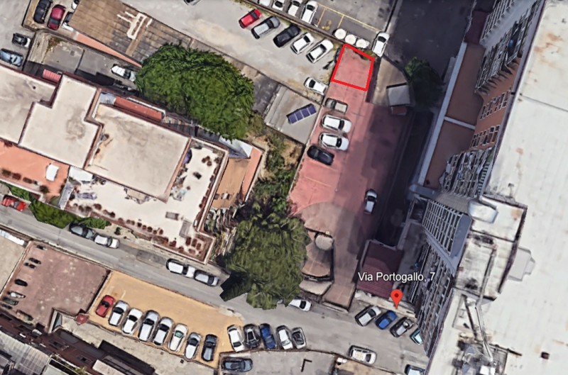 Immagine 2 di Posto auto in vendita  in via portogallo 7 a Palermo