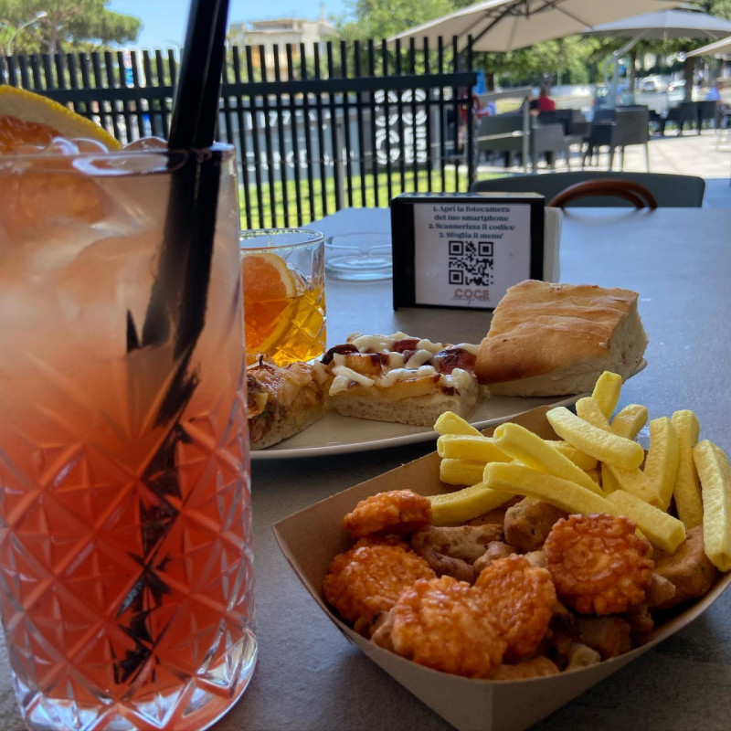 Immagine 4 di Attività commerciale in vendita  in piazza portello a Padova