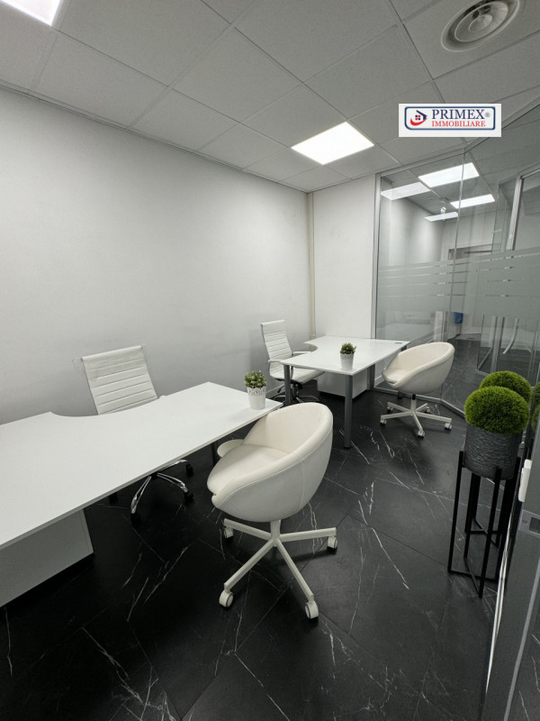 Immagine 7 di Ufficio in affitto  in via benedetto croce a Roma