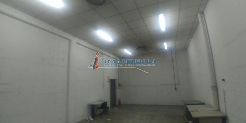 Immagine 21 di Magazzino in affitto  in VIA KEPLERO a Settimo Milanese