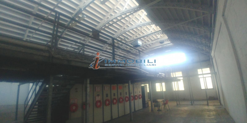 Immagine 17 di Laboratorio in affitto  in VIA KEPLERO a Settimo Milanese