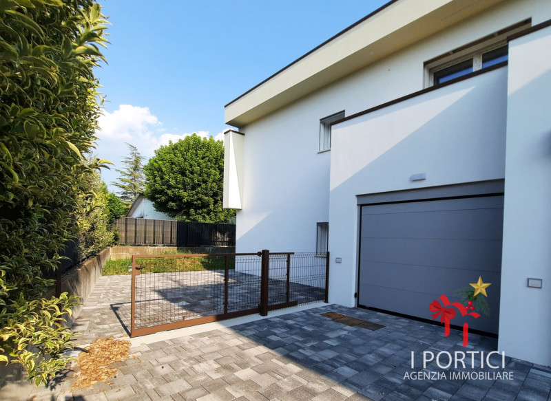 Immagine 9 di Appartamento in vendita  in Via Verdi a Trebaseleghe