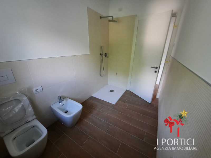 Immagine 15 di Appartamento in vendita  in Via Verdi a Trebaseleghe