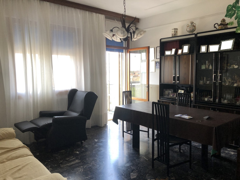 Immagine 6 di Appartamento in vendita  in Viale Umbria a Chioggia