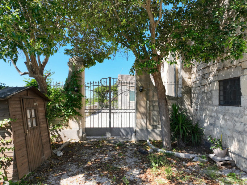 Immagine 8 di Casa indipendente in vendita  in Strada Provinciale 27 a Modica