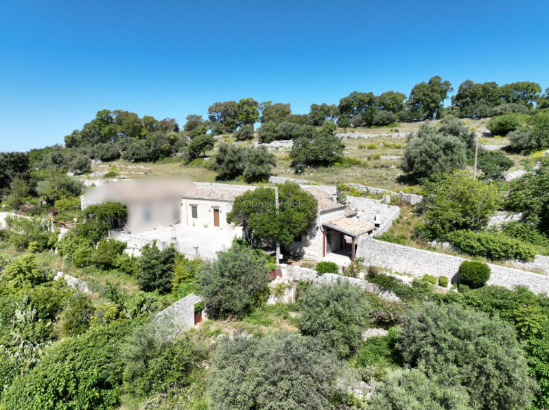 Immagine 26 di Casa indipendente in vendita  in Strada Provinciale 27 a Modica