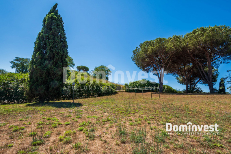 Immagine 17 di Villa in vendita  in VIA ARTURO POMPEATI LUCHINI a Fiumicino