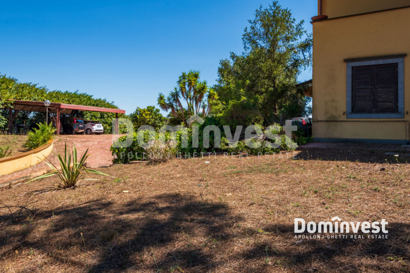 Immagine 28 di Villa in vendita  in VIA ARTURO POMPEATI LUCHINI a Fiumicino