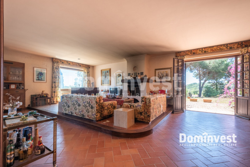 Immagine 32 di Villa in vendita  in VIA ARTURO POMPEATI LUCHINI a Fiumicino