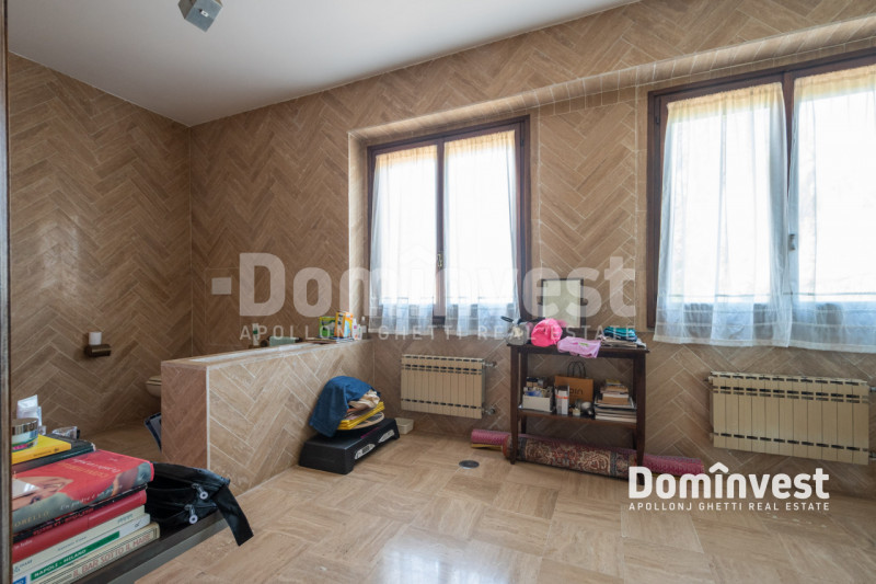 Immagine 74 di Villa in vendita  in VIA ARTURO POMPEATI LUCHINI a Fiumicino