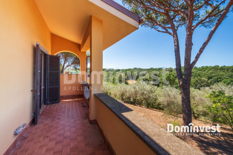 Immagine 78 di Villa in vendita  in VIA ARTURO POMPEATI LUCHINI a Fiumicino