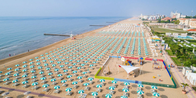 Immagine 7 di Appartamento in vendita  in Piazza Milano a Jesolo