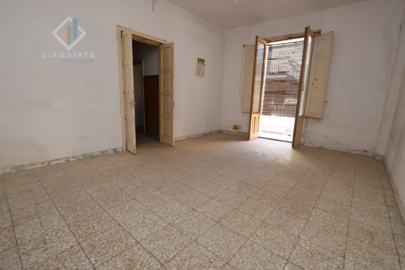 Immagine 3 di Casa indipendente in vendita  in Palagonia, via Belverde n. 03 a Palagonia