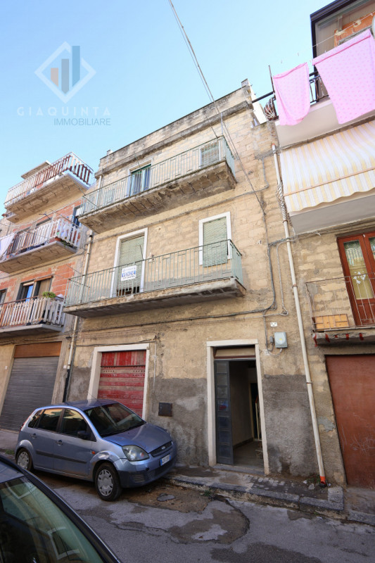 Immagine 9 di Casa indipendente in vendita  in Palagonia, via Belverde n. 03 a Palagonia