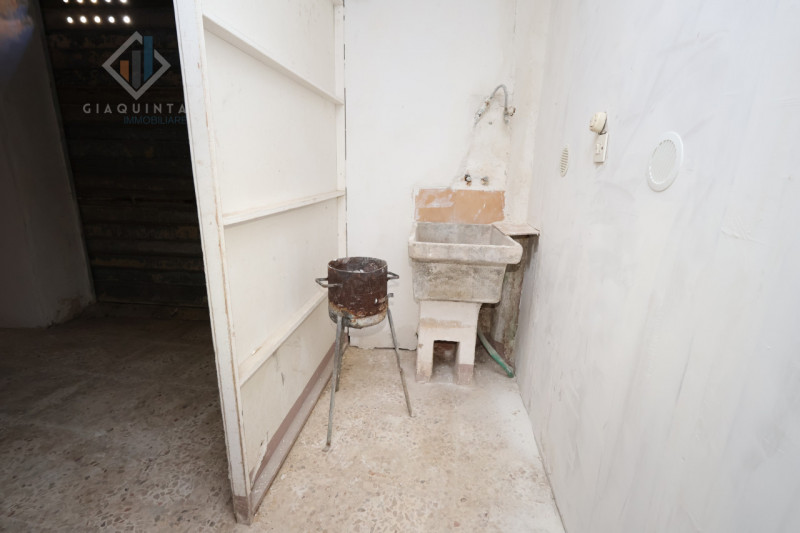 Immagine 18 di Casa indipendente in vendita  in Palagonia, via Belverde n. 03 a Palagonia