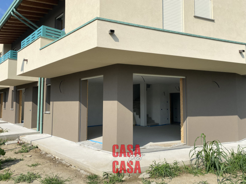 Immagine 11 di Casa bifamiliare in vendita  a Pernumia