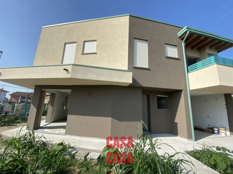 Immagine 12 di Casa bifamiliare in vendita  a Pernumia