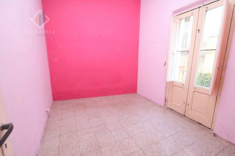 Immagine 9 di Casa indipendente in vendita  in via Dandolo n.02 a Palagonia