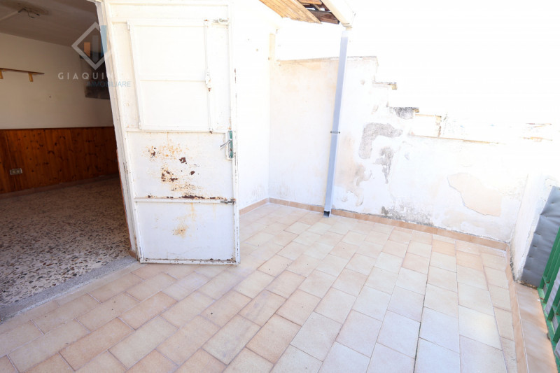 Immagine 12 di Casa indipendente in vendita  in via Dandolo n.02 a Palagonia