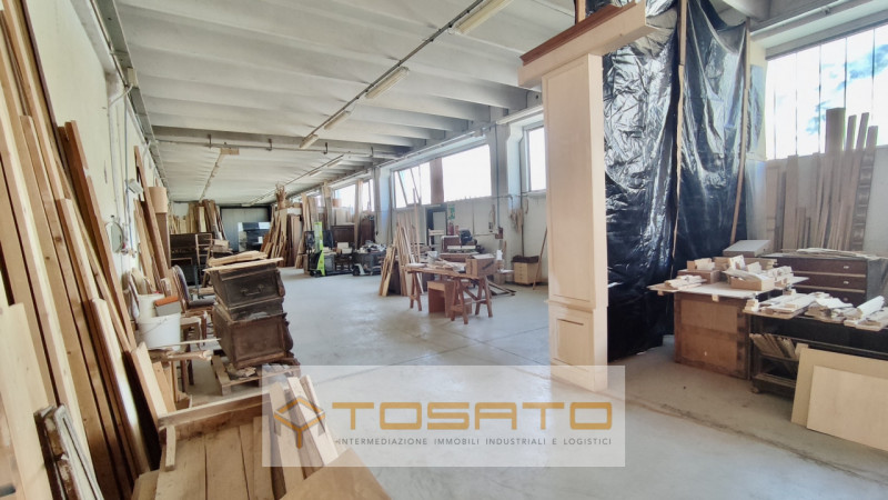 Immagine 3 di Capannone industriale in vendita  a Cerea